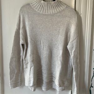 Old Navy Oatmeal TurtleNeck